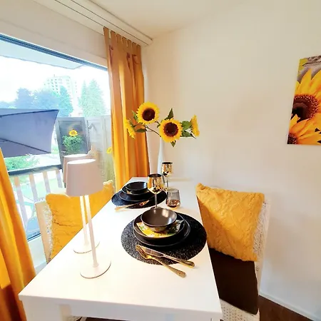 Romantisches In Der Yellow Apartment
